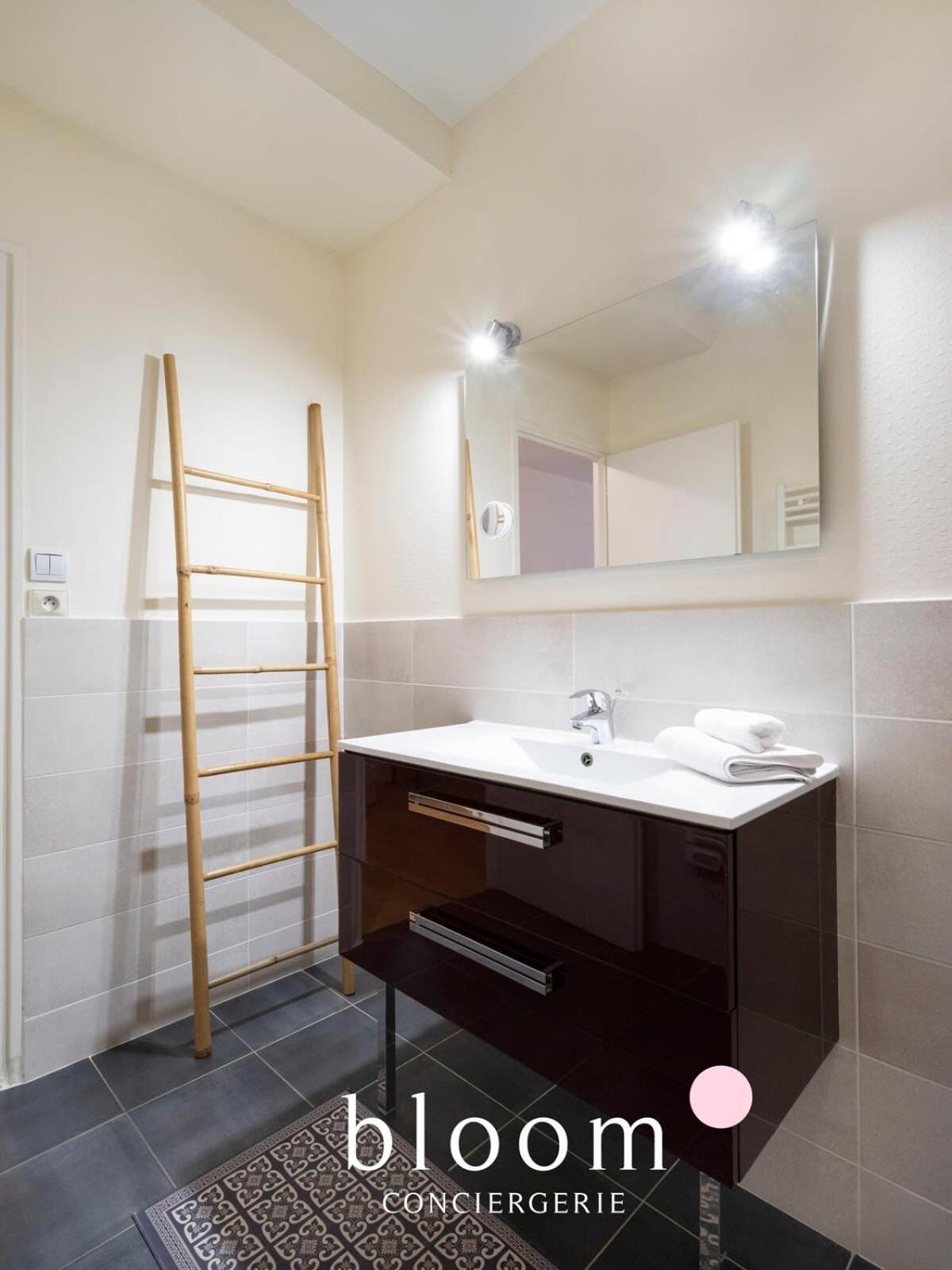 Nancy Place Stanislas 65M2 Tout Equipe Exterior photo